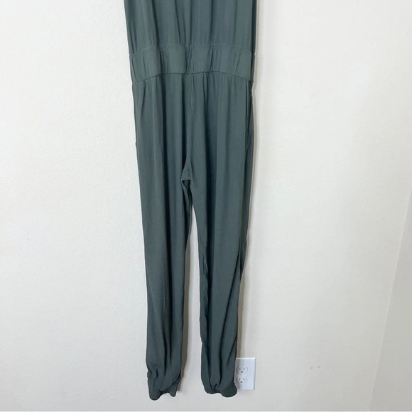 Monrow × Revolve Crepe Zip Jumpsuit Camo Green Lightweight Pockets Jumper - Picture 9 of 12